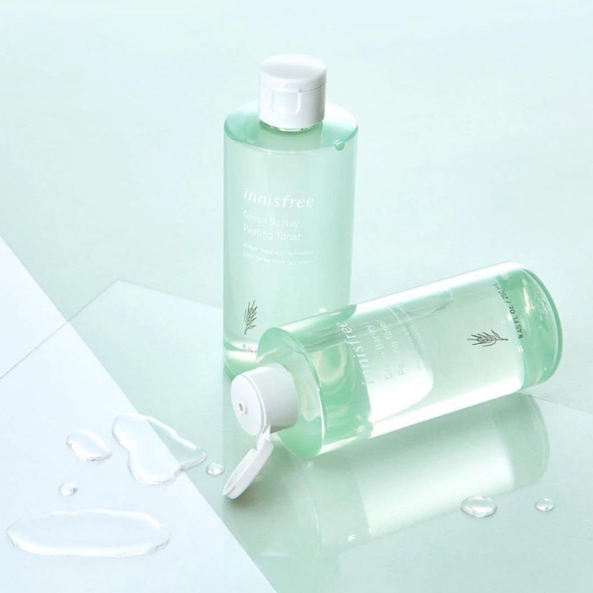 Nước Cân Bằng Tẩy Tế Bào Chết Từ Lúa Mạch Xanh Innisfree Green Barley Peeling Toner (250ml)