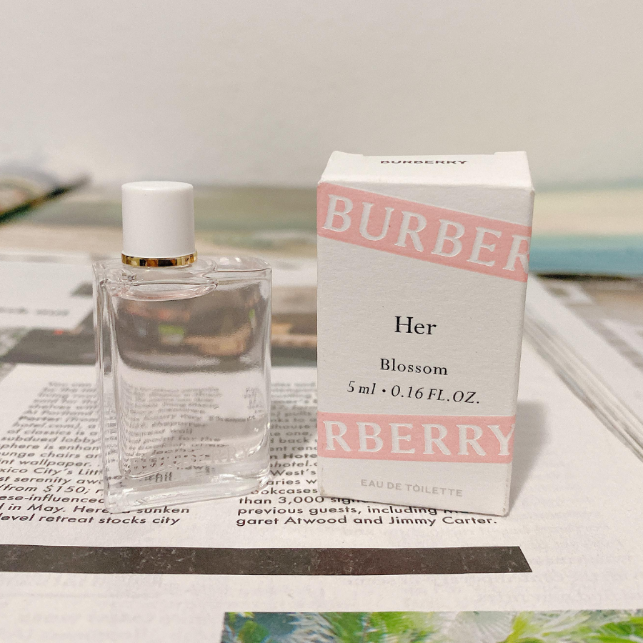Nước Hoa Nữ Burberry Her Blossom Eau De Toilette (5ml) 