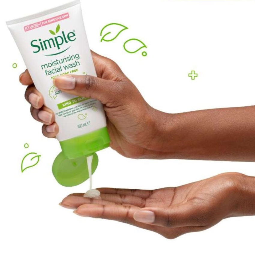 Sữa Rửa Mặt Dưỡng Ẩm Simple Moisturising Facial Wash (150ml) 