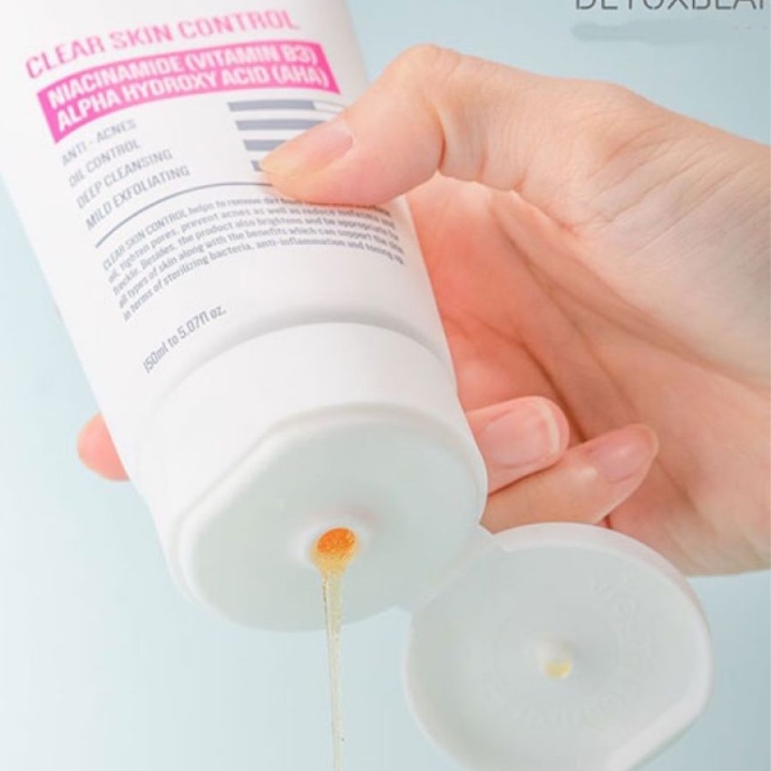 Sữa Rửa Mặt Sinh Học Đa Năng Detoxblanc Clear Skin Control (150ml) 