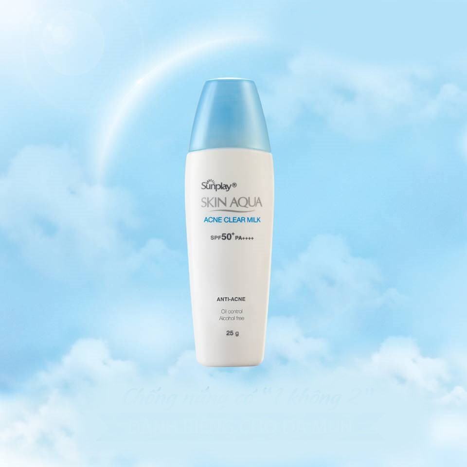 Sunplay Skin Aqua Acne Clear Milk Light Fell Oil Control Spf 50++++ Kem Chống Nắng Ngăn Sam. Đen Cấp Nước 25g Nấp Xanh Cao